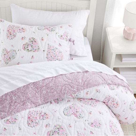 Pottery Barn Kids Other - POTTERY BARN KIDS Quilt Reversible Floral Hearts Coverlet Brand NEW - Full / Q…